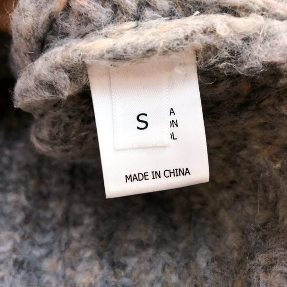 RARE La Ligne Classic Alpaca Wool Knit Turtleneck Gray Boxy Designer Sweater S - Picture 7 of 9